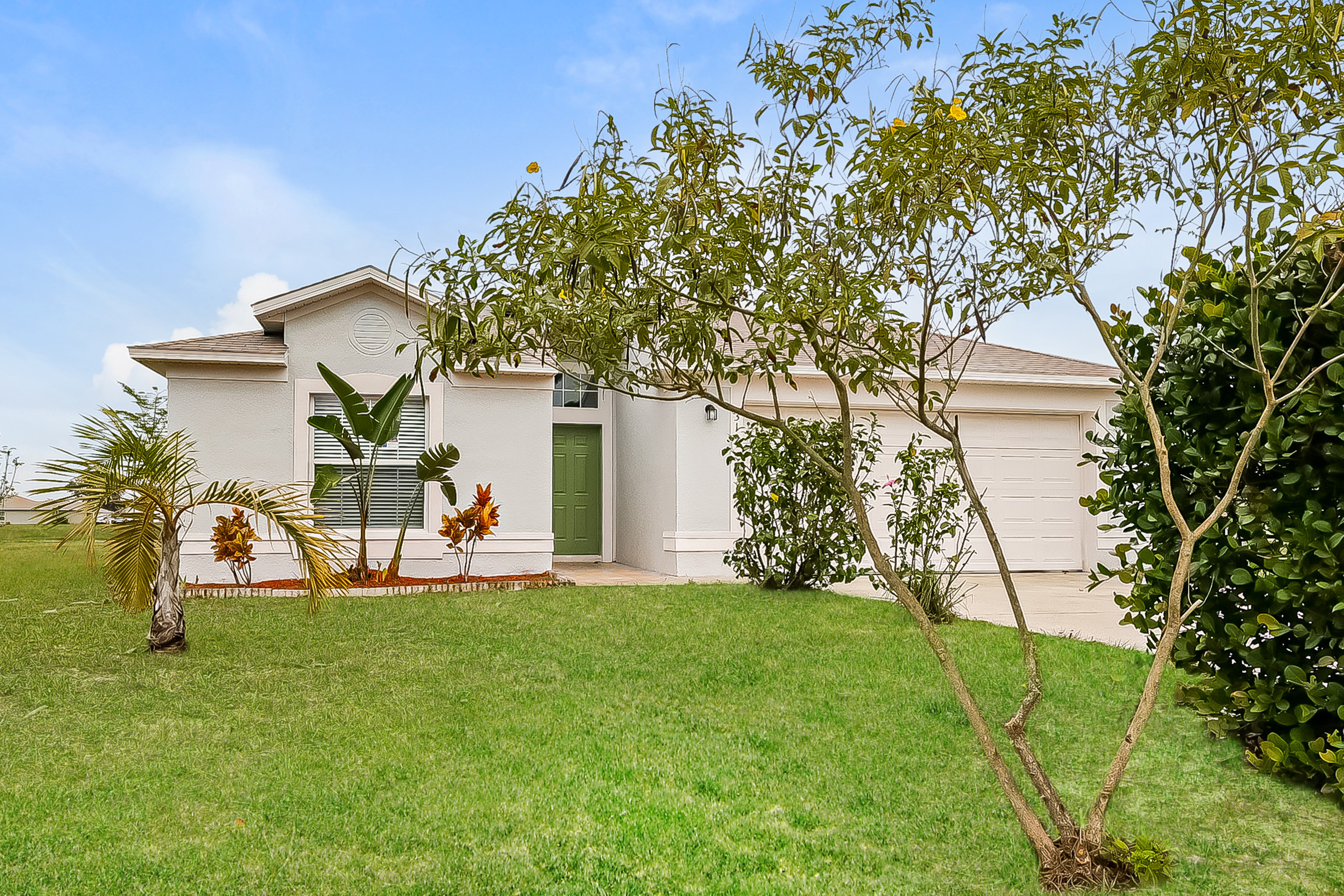 319 ERIE CT POINCIANA, FL 34759